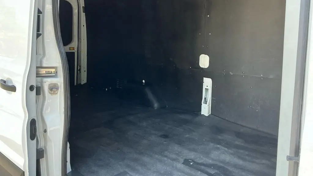 2023 Ford Transit 250