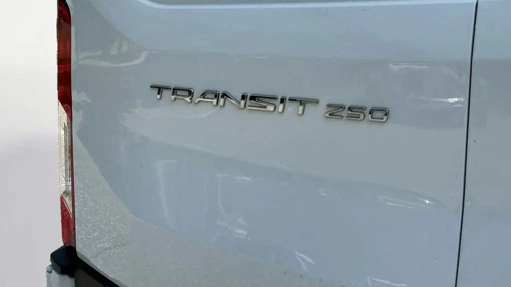 2023 Ford Transit 250