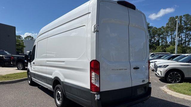 2023 Ford Transit 250