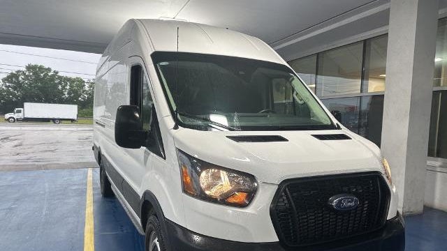 2024 Ford Transit 250