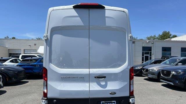 2024 Ford Transit 250