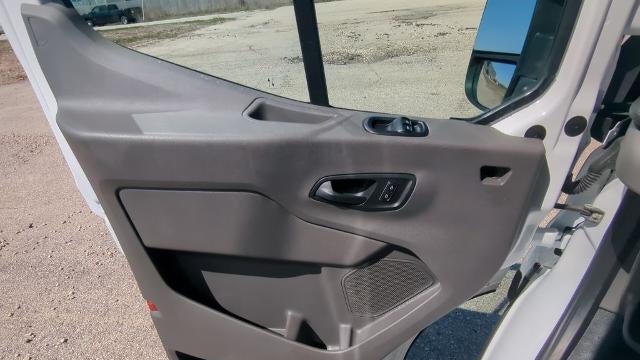 2025 Ford Transit 250