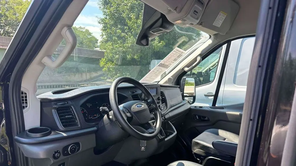 2023 Ford Transit 250