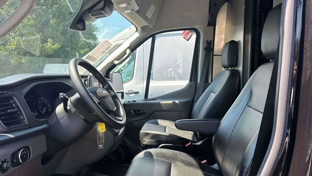 2023 Ford Transit 250