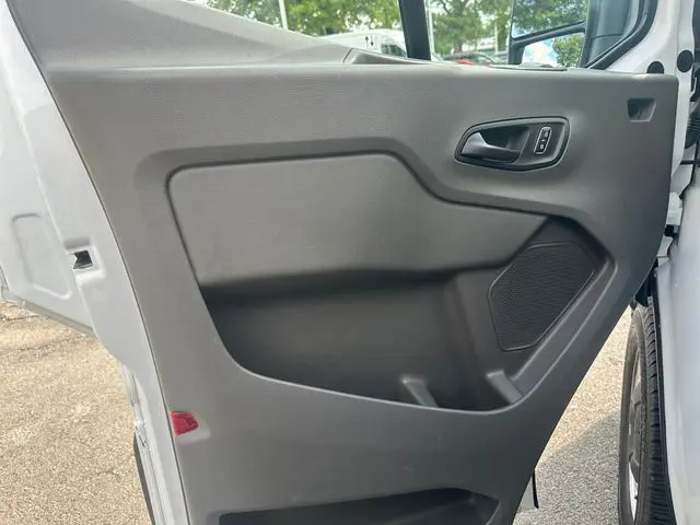 2023 Ford Transit - $29,700