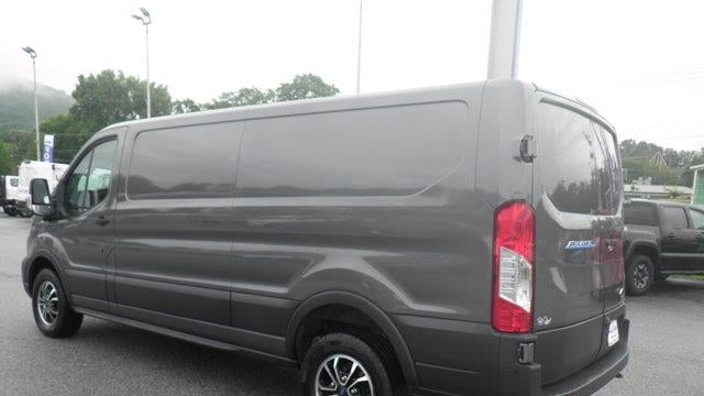 2022 Ford E-Transit 350