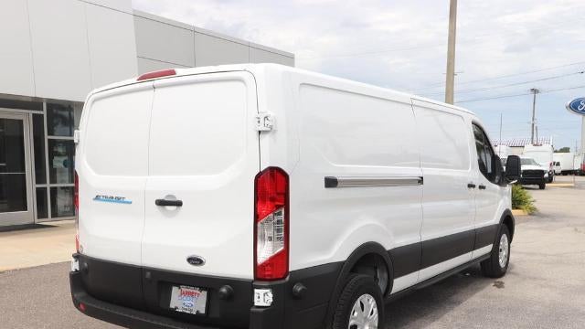 2023 Ford E-Transit 350