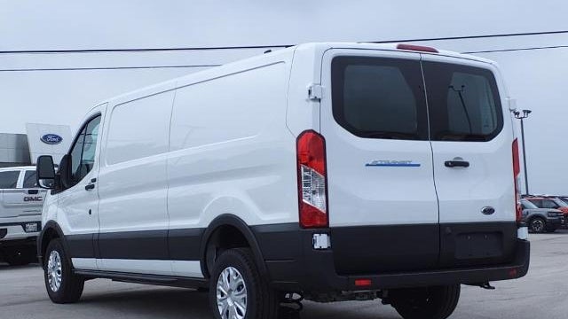 2023 Ford E-Transit 350