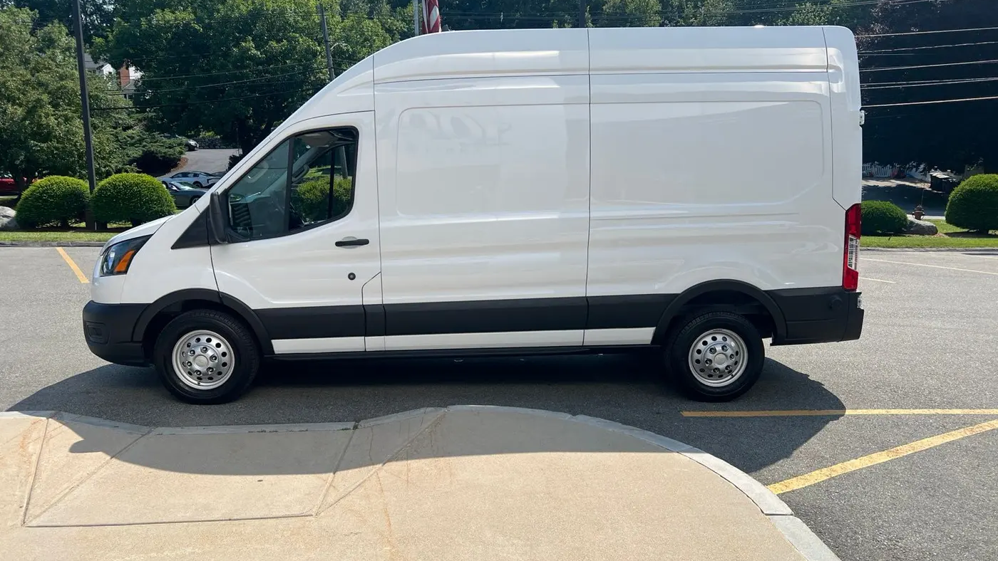 2024 Ford Transit 350
