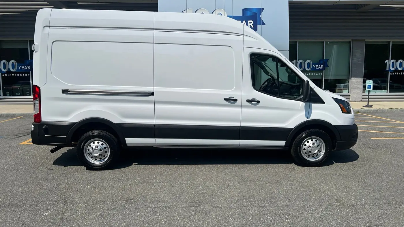 2024 Ford Transit 350
