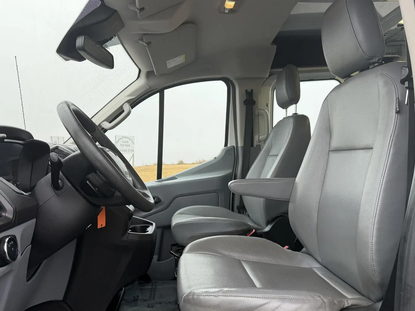 2016 Ford Transit - $14,955