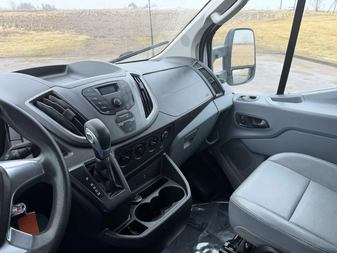 2016 Ford Transit - $14,955