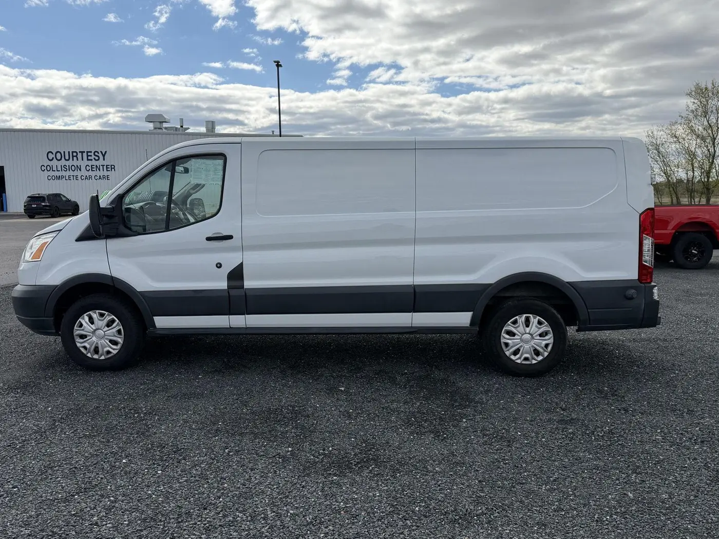 2016 Ford Transit - $14,955