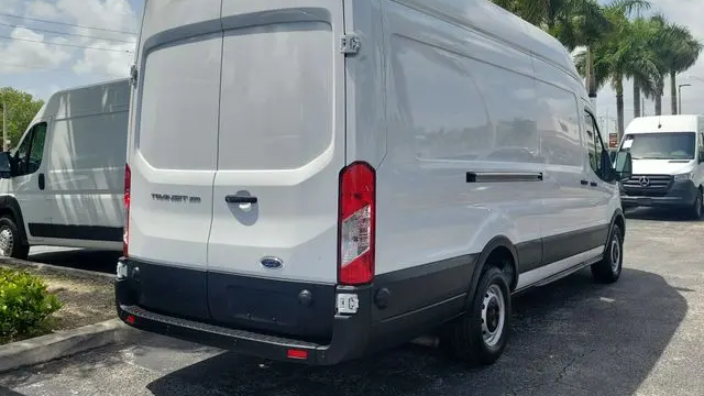 2024 Ford Transit 350