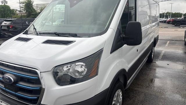 2023 Ford E-Transit 350