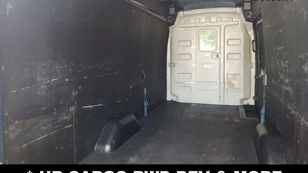 2023 Ford E-Transit 350