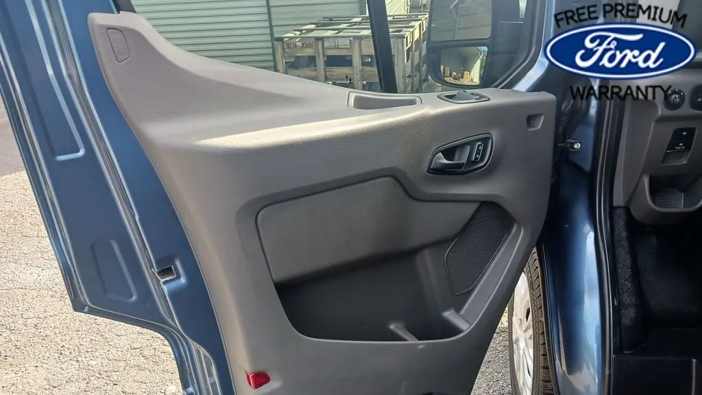 2023 Ford E-Transit 350