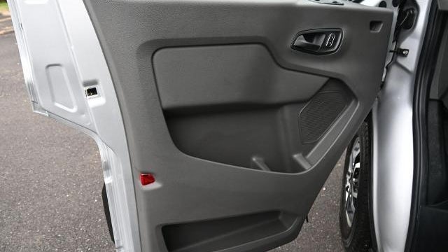 2025 Ford E-Transit 350