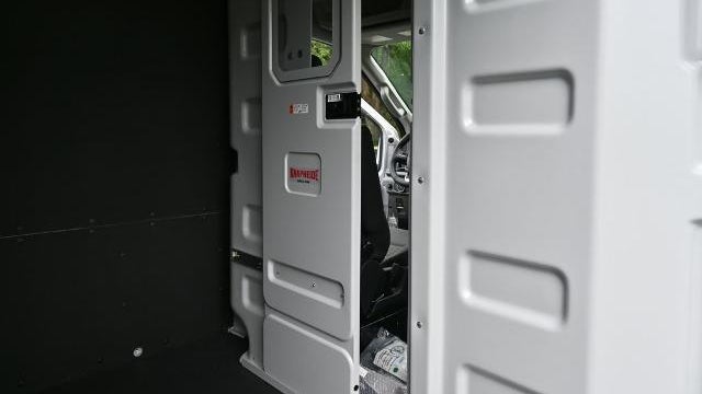 2025 Ford E-Transit 350