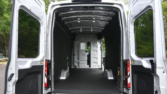 2025 Ford E-Transit 350