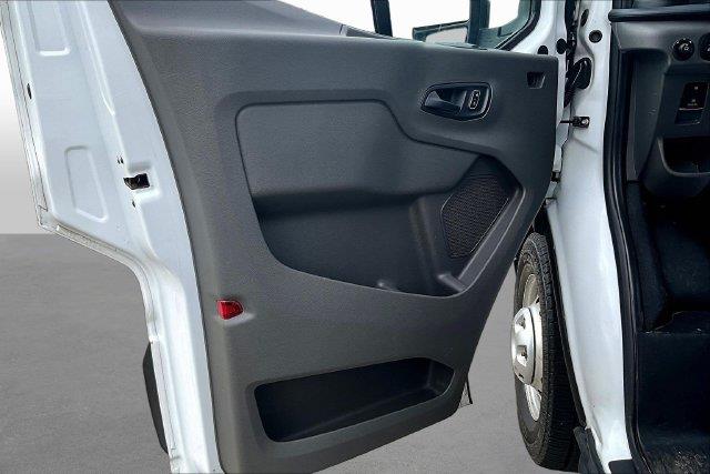 2022 Ford Transit - $30,500