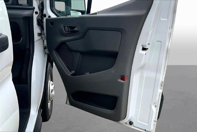 2022 Ford Transit - $30,500