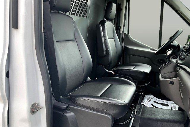 2022 Ford Transit - $30,500