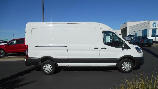 2022 Ford E-Transit 350