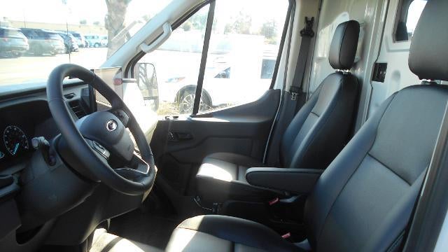 2022 Ford E-Transit 350