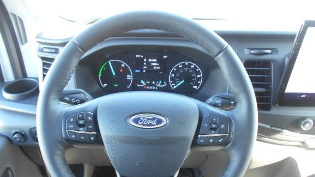 2022 Ford E-Transit 350