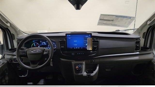 2022 Ford E-Transit 350