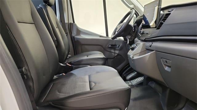 2022 Ford E-Transit 350
