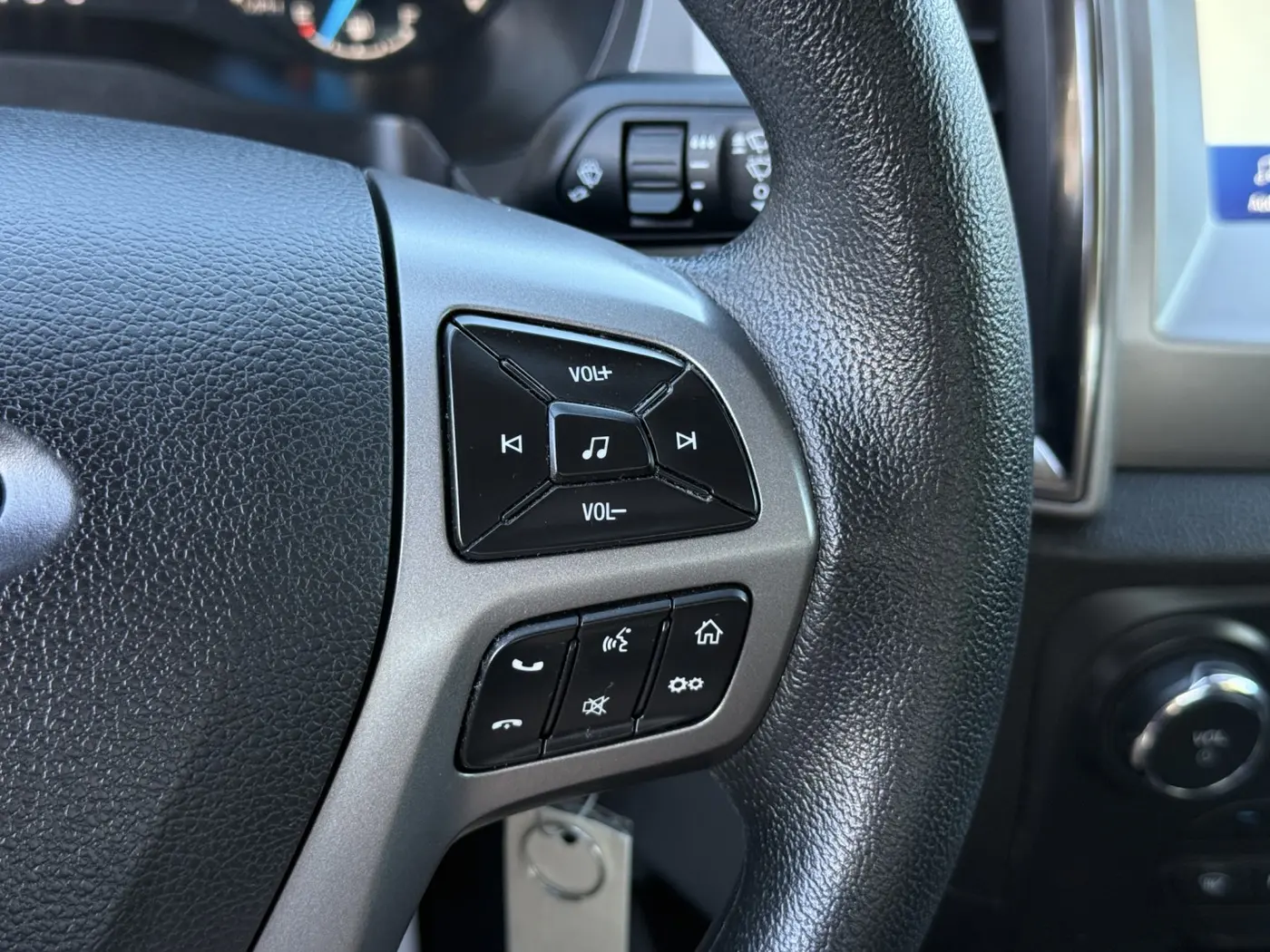 2022 Ford Ranger - $22,996