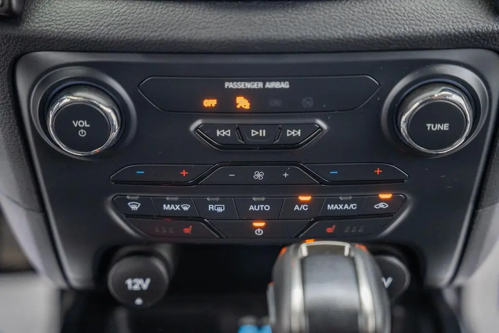 2022 Ford Ranger - $30,900