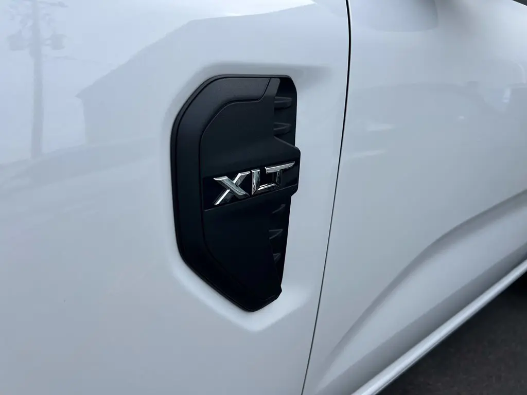 2025 Ford Ranger - $37,998