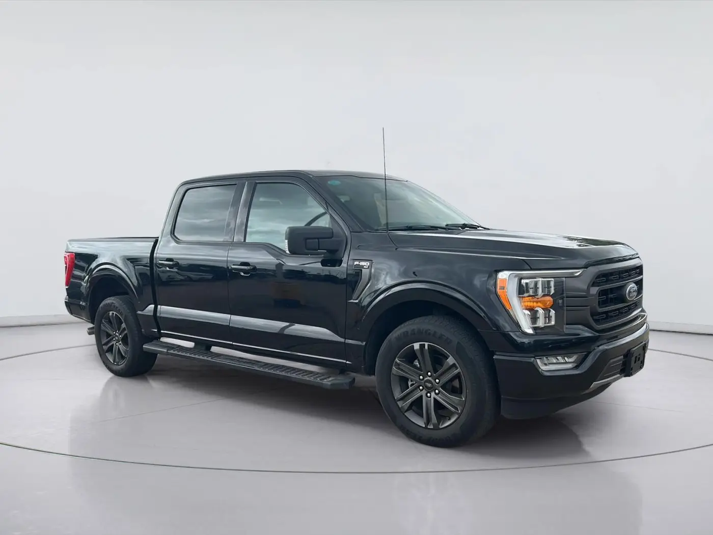 2023 Ford F-150 - $38,525