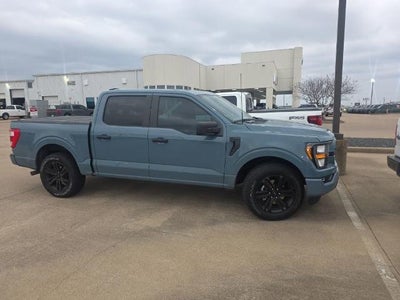 2023 Ford F-150 4X2 XL 4DR Supercrew 5.5 FT. SB