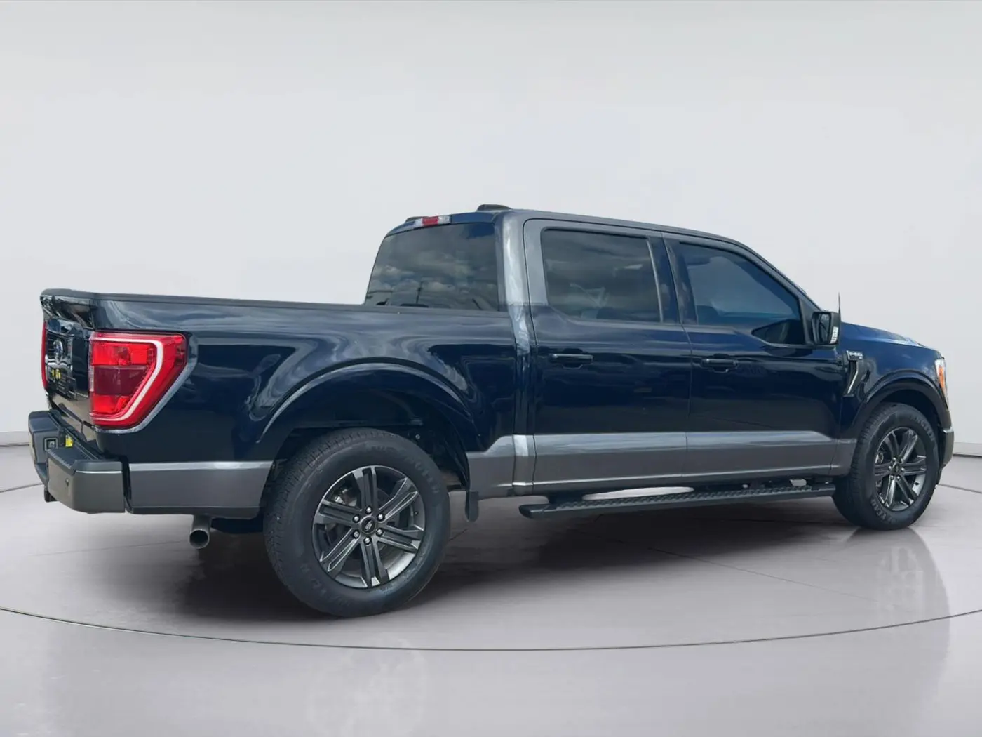 2023 Ford F-150 - $36,425
