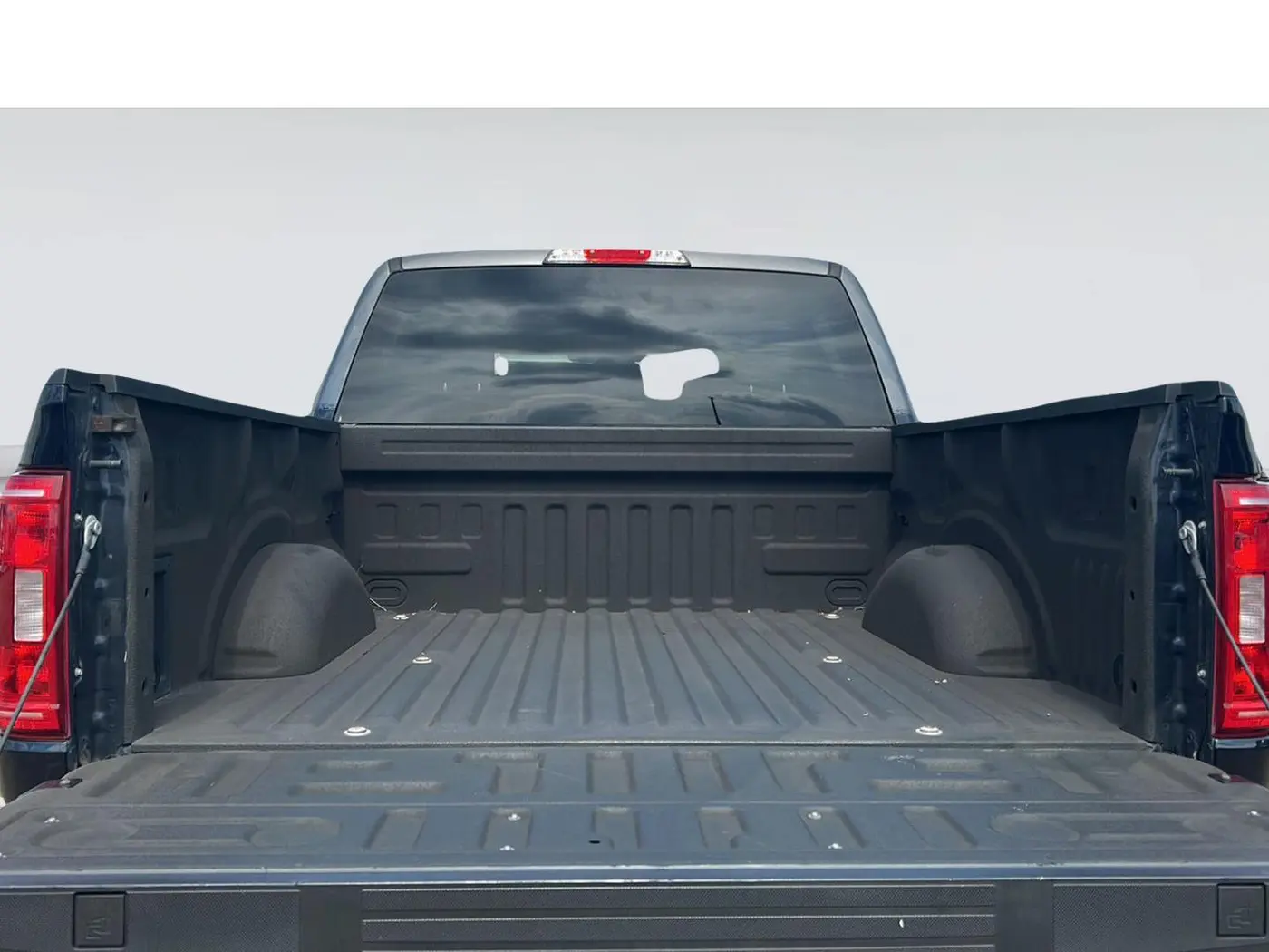 2023 Ford F-150 - $36,425