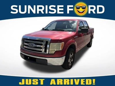 2010 Ford F-150 4X2 XLT 4DR Supercrew Styleside 5.5 FT. SB