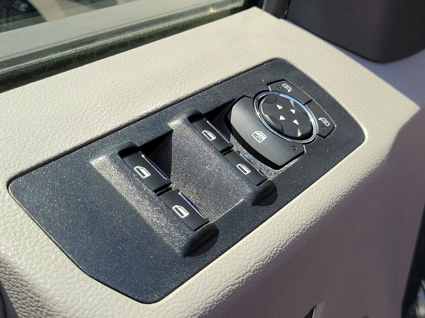 2018 Ford F-150 - $19,990