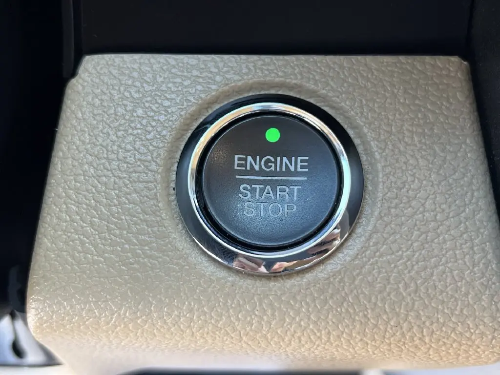 2016 Ford F-150 - $25,980