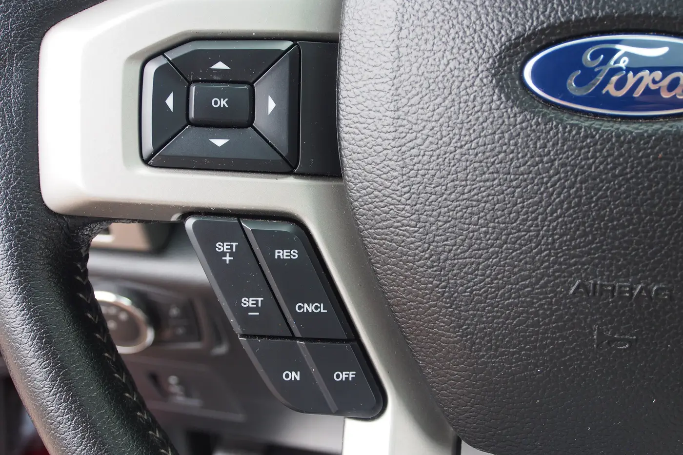 2016 Ford F-150 - $31,307