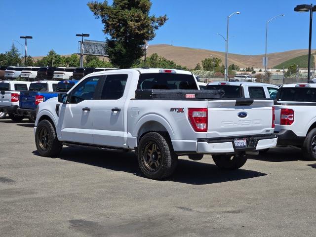 2023 Ford F-150 - $25,900