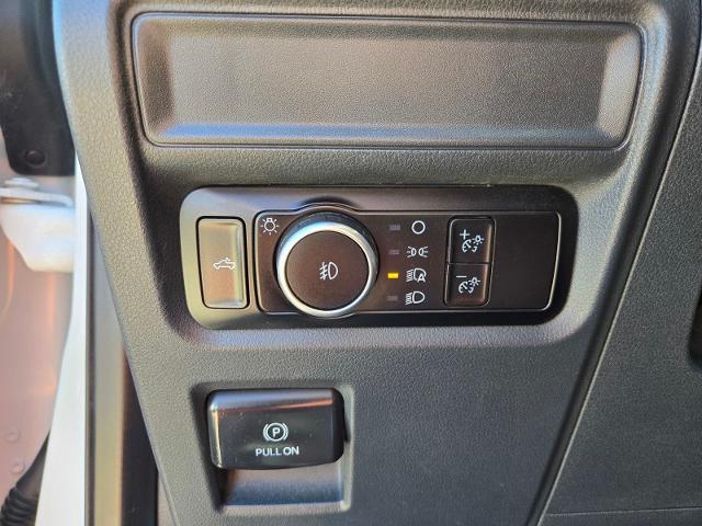 2023 Ford F-150 - $25,900
