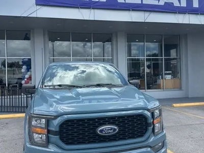 2023 Ford F-150 4X2 XL 4DR Supercrew 5.5 FT. SB