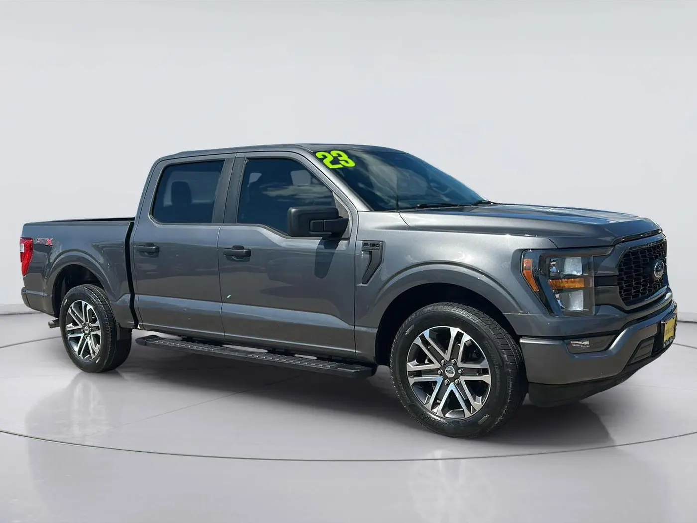 2023 Ford F-150 - $30,925