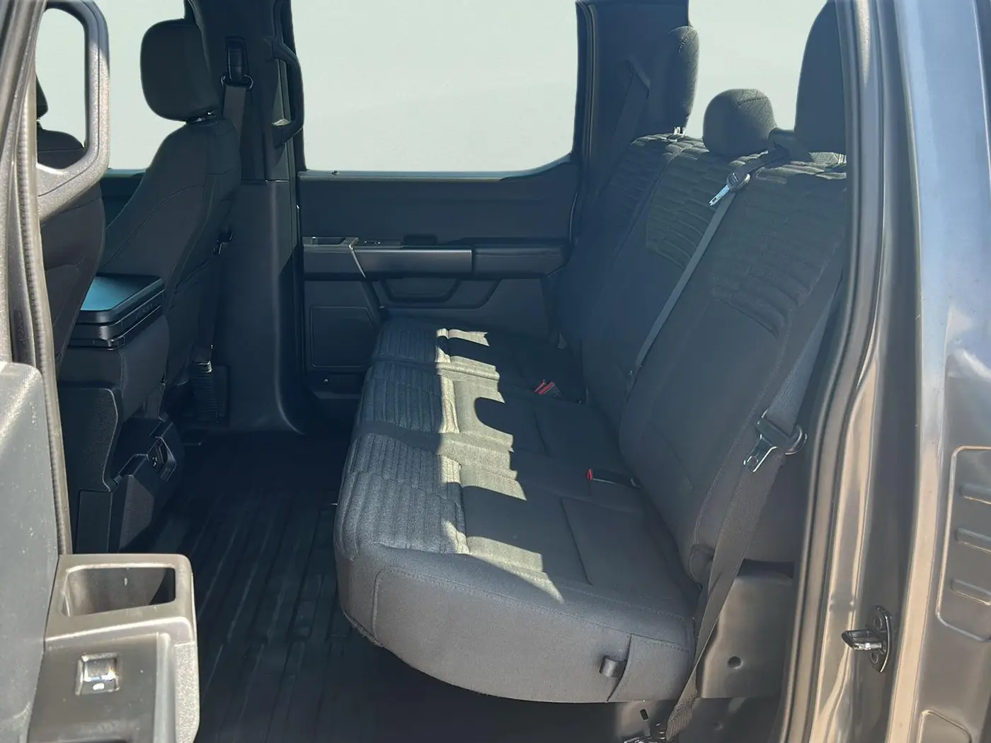 2023 Ford F-150 - $30,925