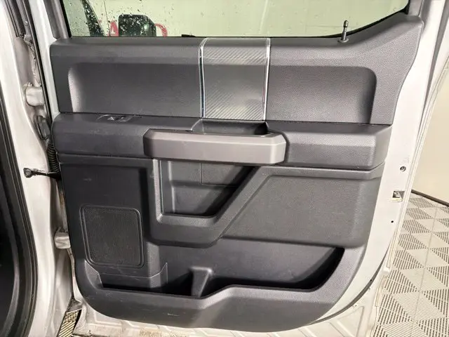 2019 Ford F-150 - $18,500