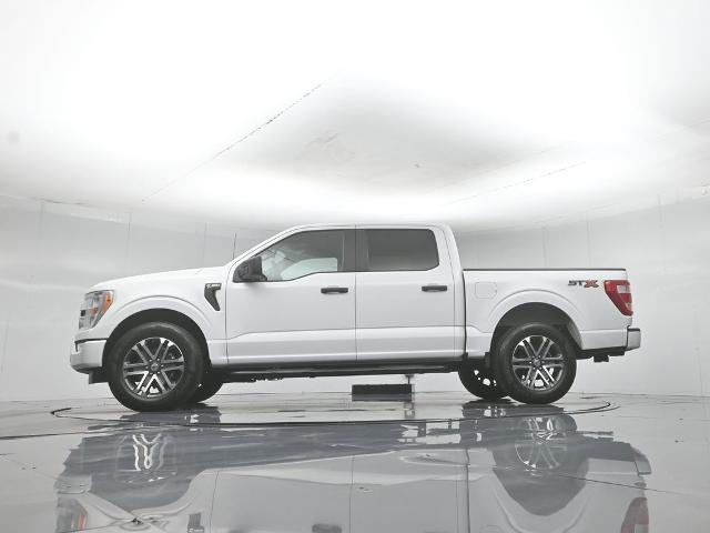 2021 Ford F-150 - $31,985